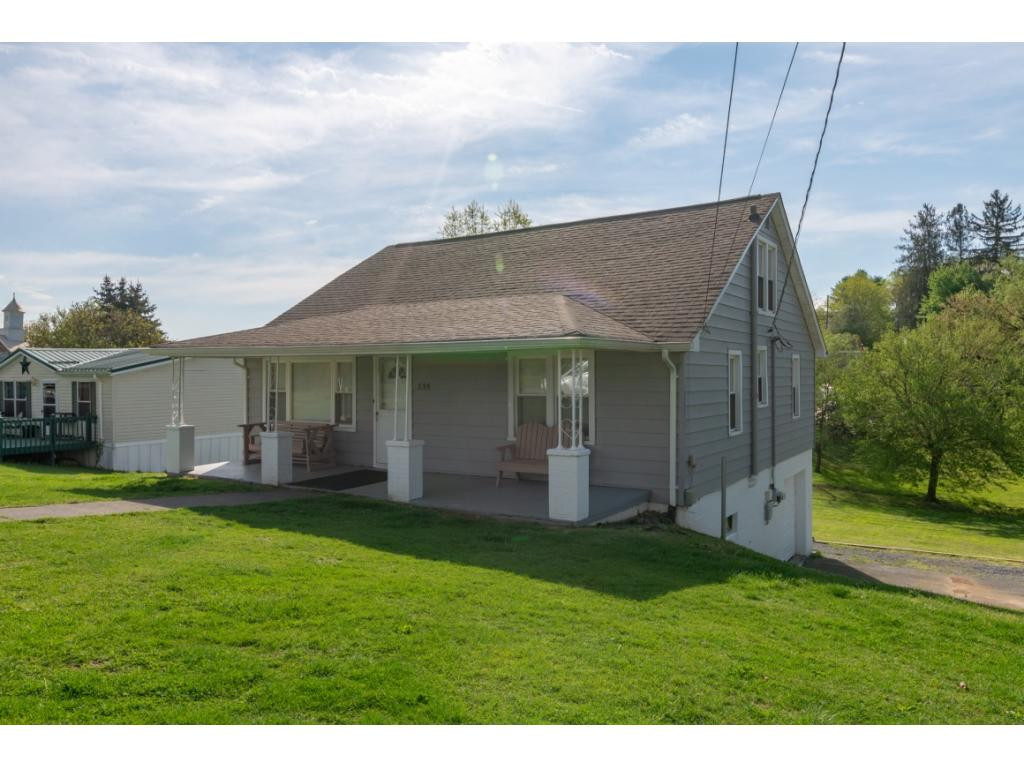 855 Emmett Road Bristol, TN 37620 - Photo 2 of 27 Photo 2