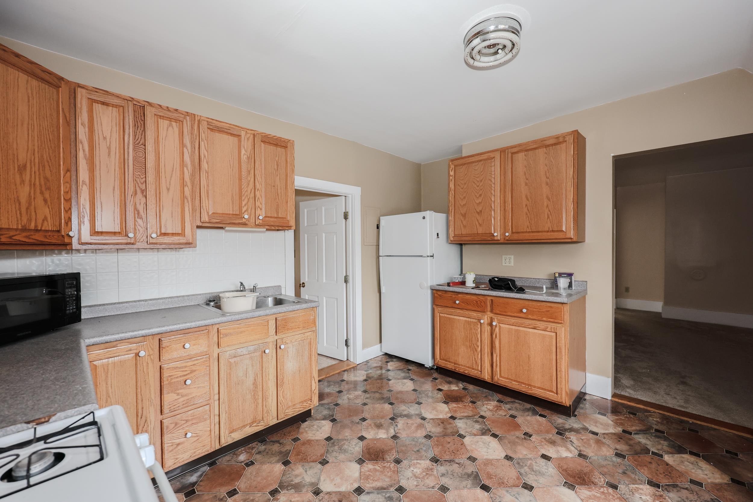 14 Chestnut Street Pittsfield, NH 03263 - Photo 25 of 51