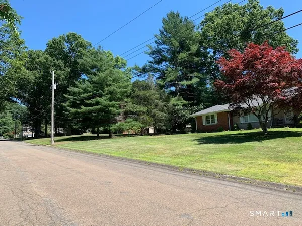 a view of a basketball court