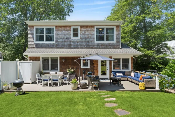 $25,000 | 104 Lake Drive, Southampton, NY 11968