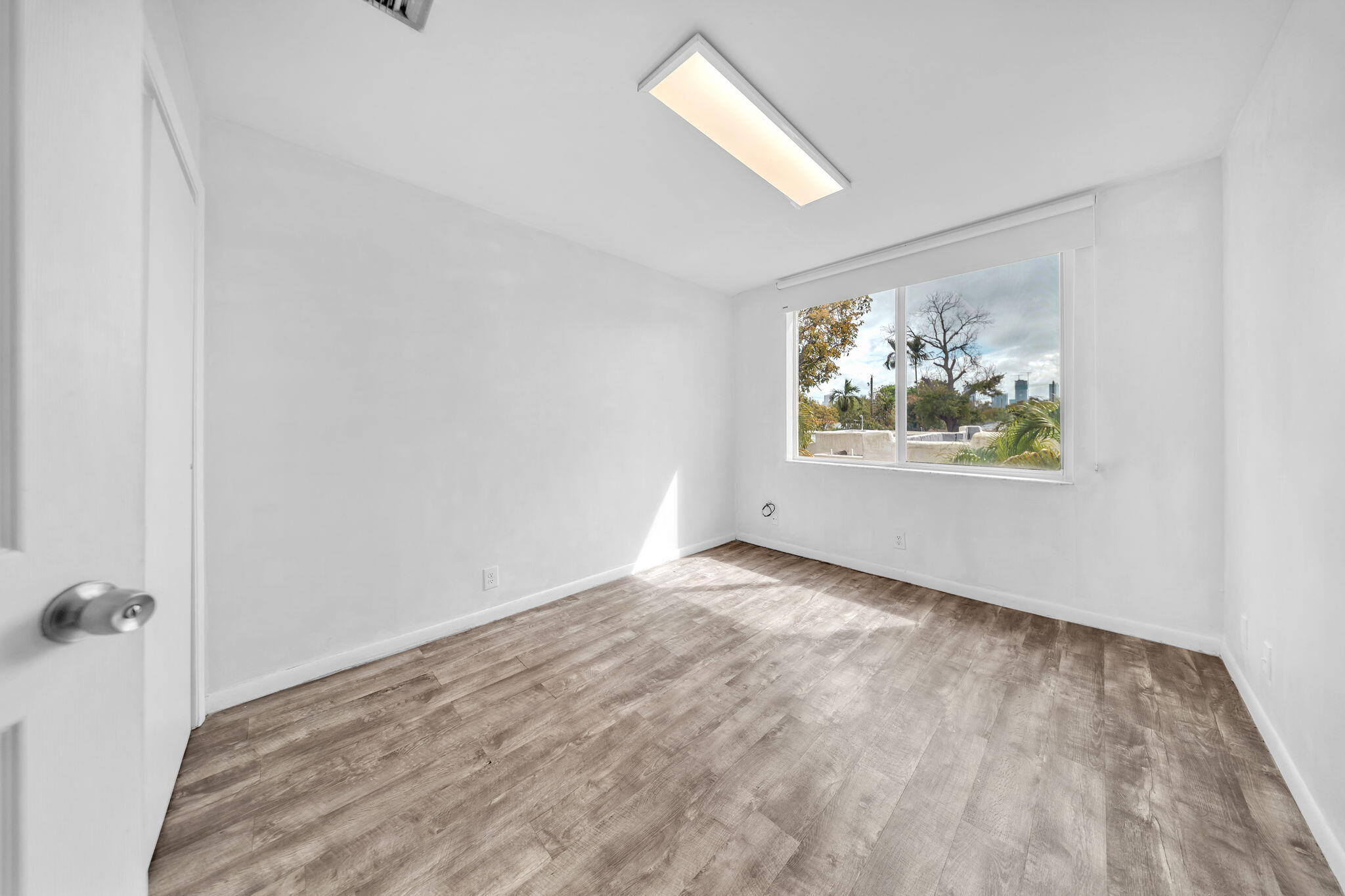 1853 Southwest 17th Street, Unit 2 Miami, FL 33145 - Photo 9 of 16 pic 7