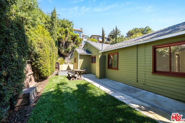 $1,125,000 | 4623 Jessica Drive, Los Angeles, CA 90065