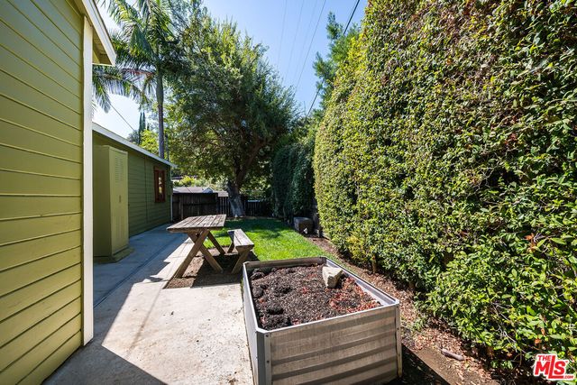 $1,125,000 | 4623 Jessica Drive, Los Angeles, CA 90065