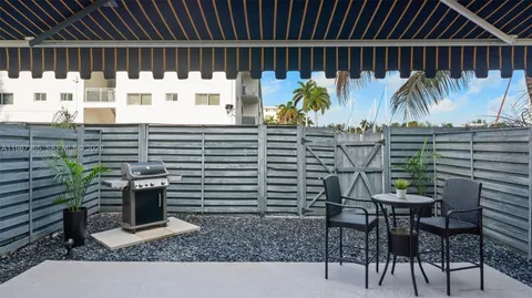 a view of a patio