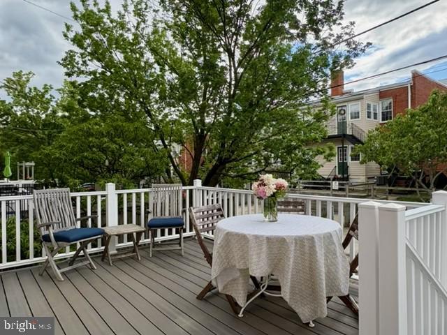 2230 39th Place Northwest Washington, DC 20007 - Photo 3 of 4