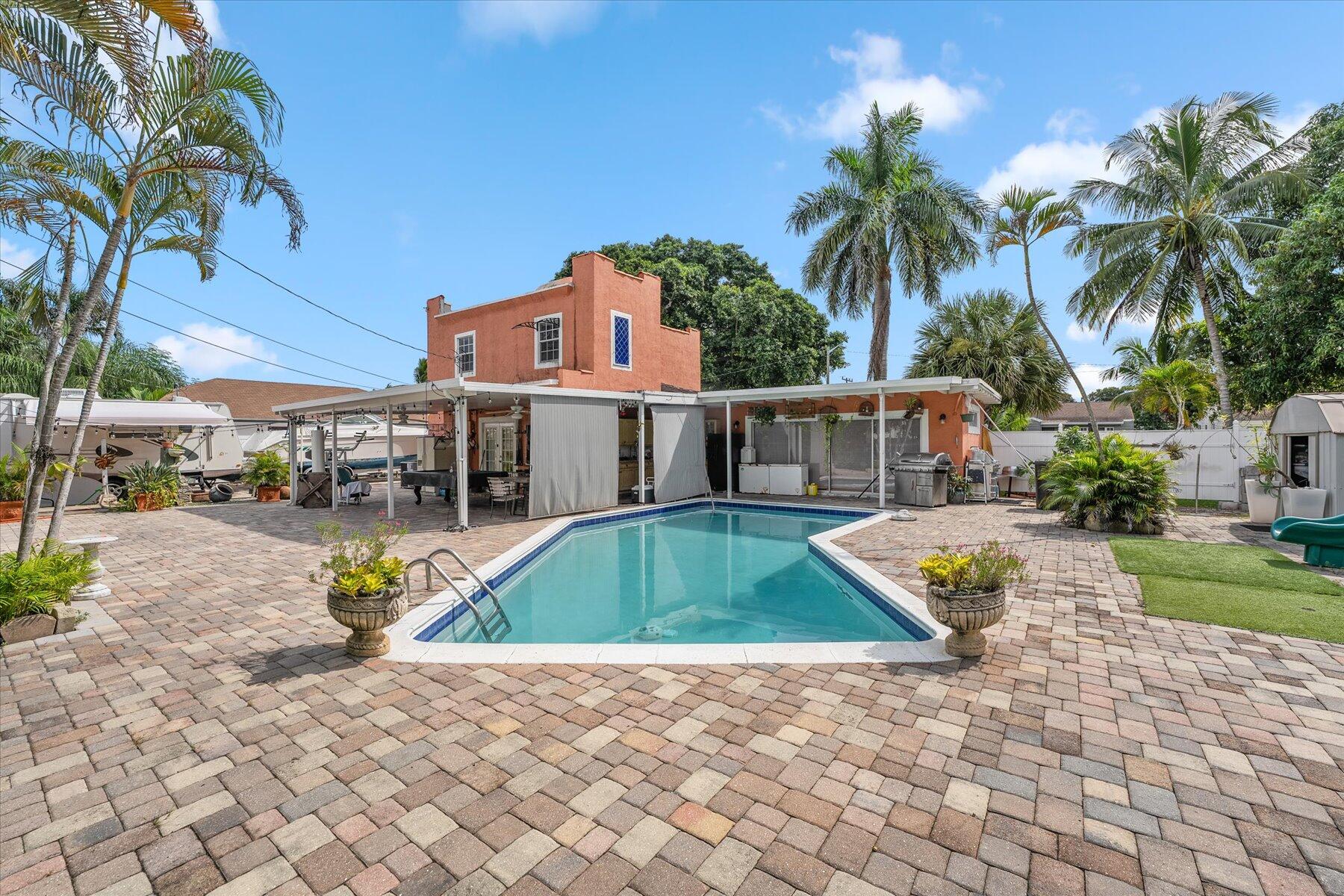 933 Almeria Road West Palm Beach, FL 33405 - Photo 18 of 37 36-DSC01665-Edit