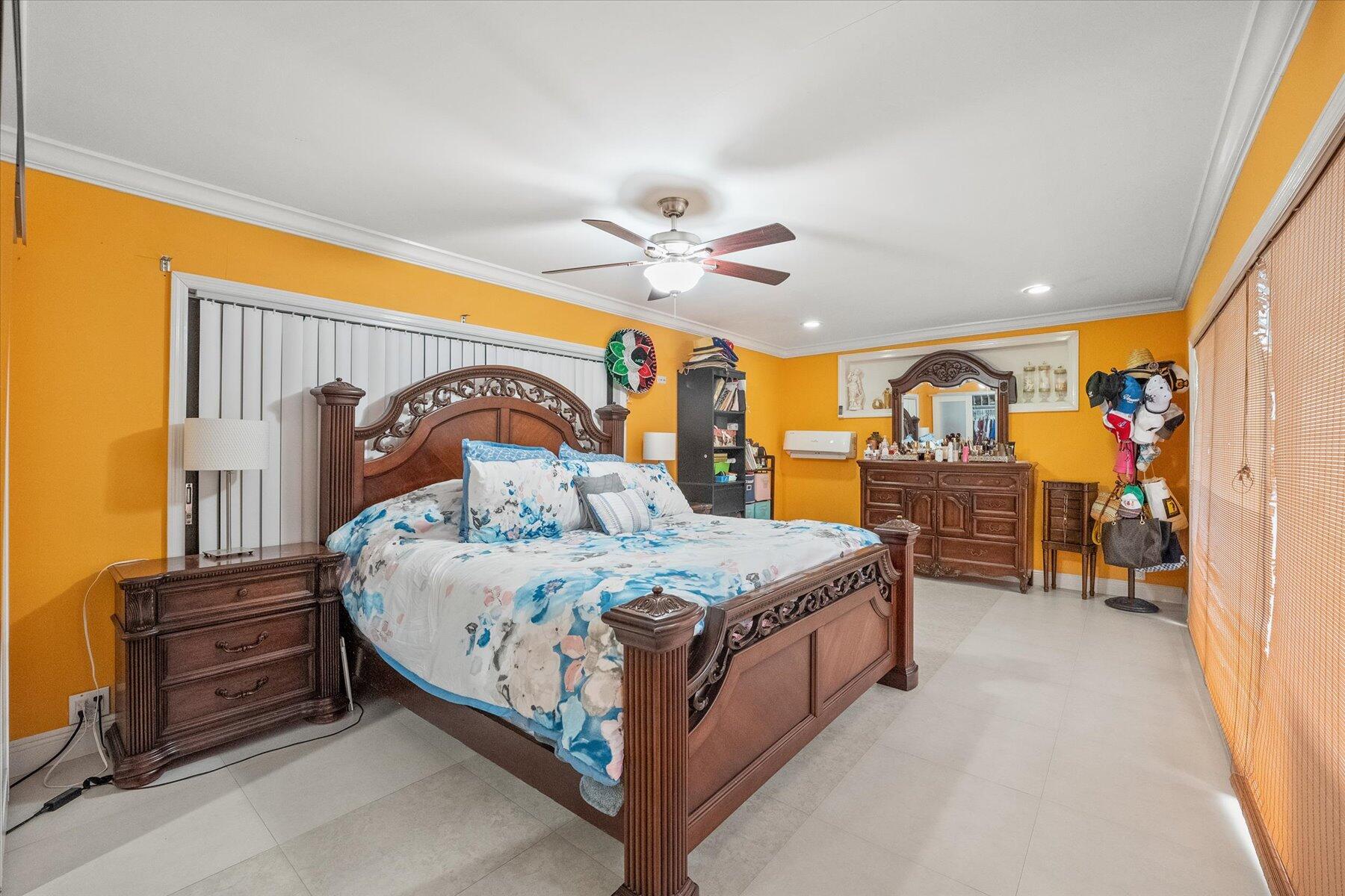 933 Almeria Road West Palm Beach, FL 33405 - Photo 22 of 37 17-DSC00742