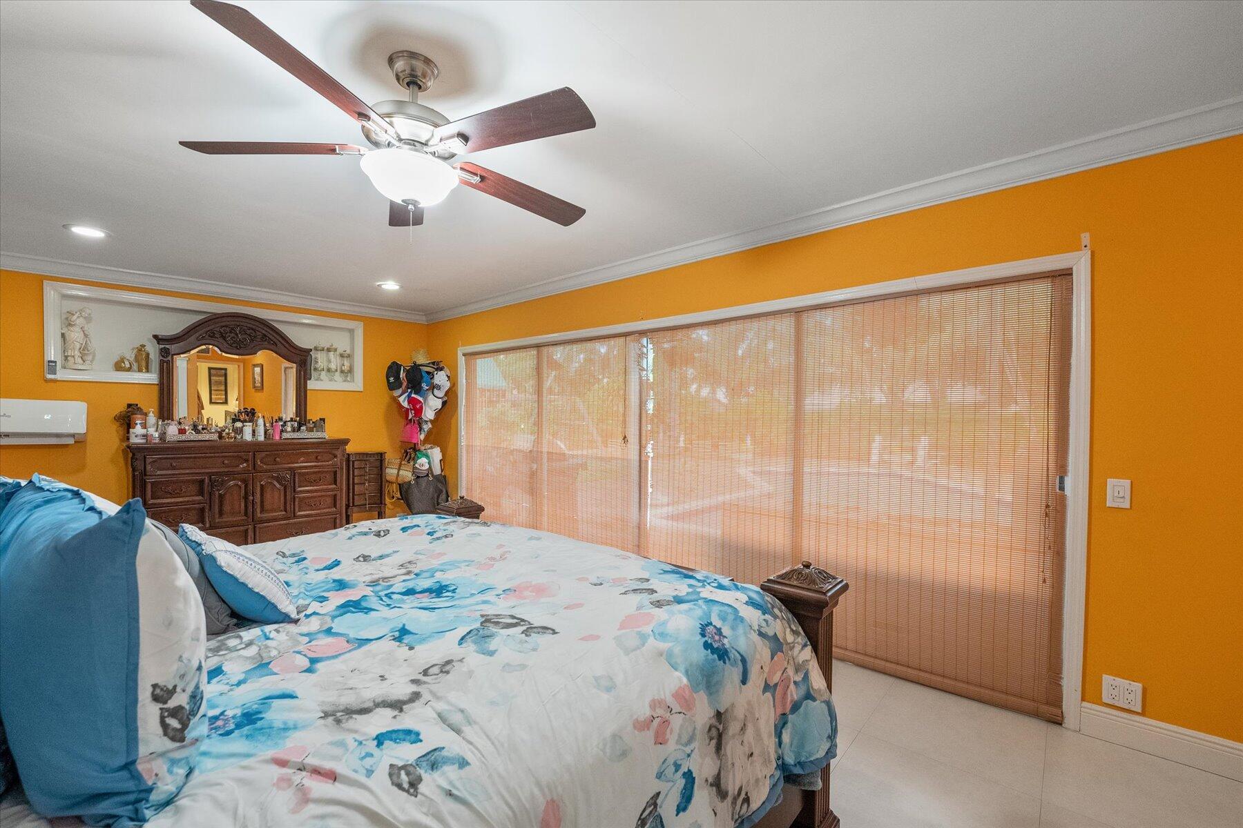 933 Almeria Road West Palm Beach, FL 33405 - Photo 23 of 37 19-DSC00754