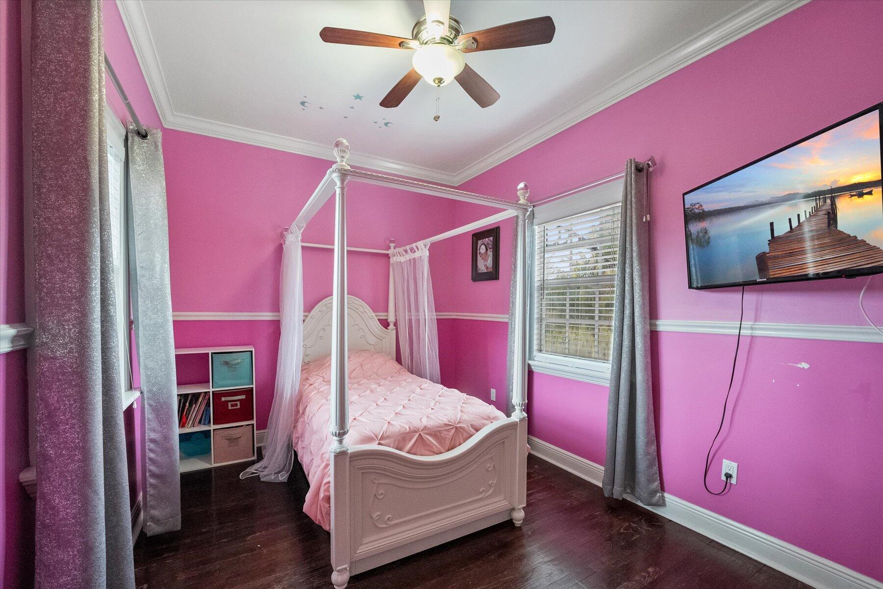 933 Almeria Road West Palm Beach, FL 33405 - Photo 27 of 37 26-DSC00831