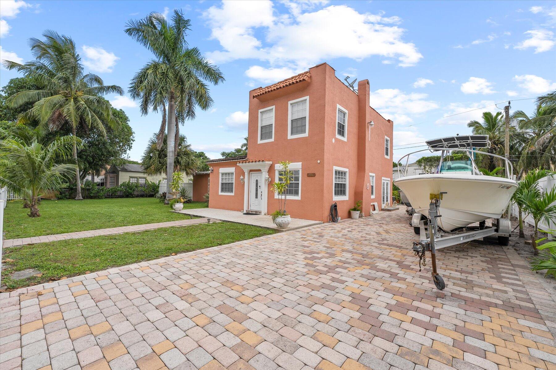 933 Almeria Road West Palm Beach, FL 33405 - Photo 36 of 37 02-DSC00580