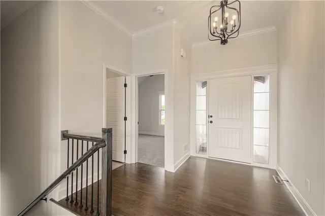 $599,900 | 4806 Northeast 105th Street, Kansas City, MO 64156