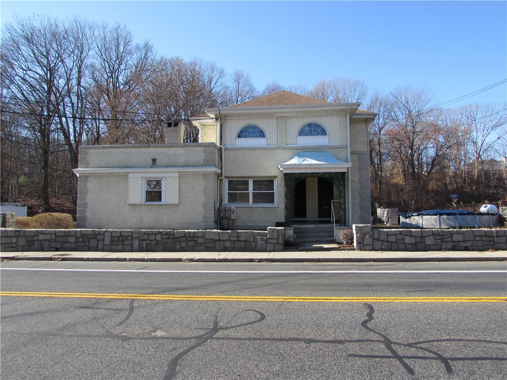 1425 Manville Road, Unit 1 Woonsocket, RI 02895 - Photo 4 of 19