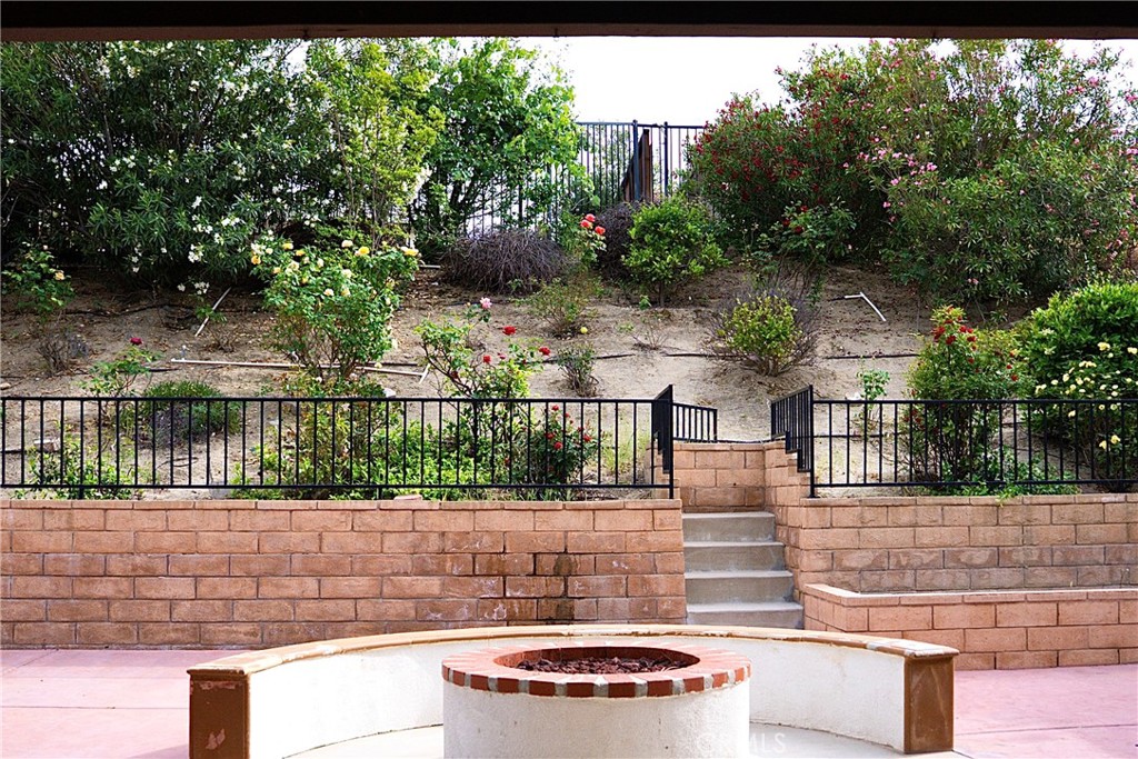 1373 Aztec Court Beaumont, CA 92223 - Photo 49 of 56
