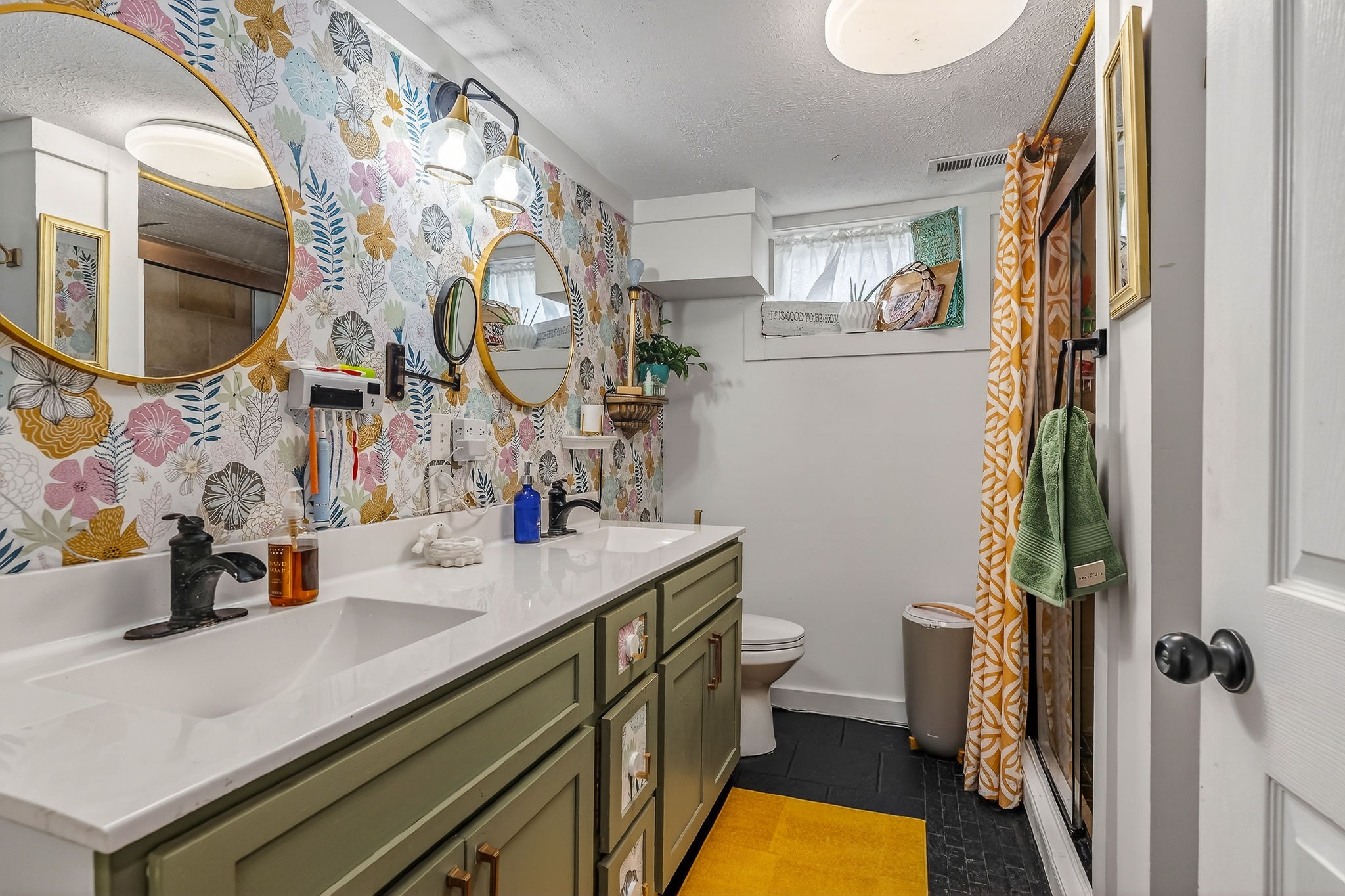 1603 Coon Hunt Road Baxter, TN 38544 - Photo 14 of 51 a bathroom with a sink a mirror and vanity