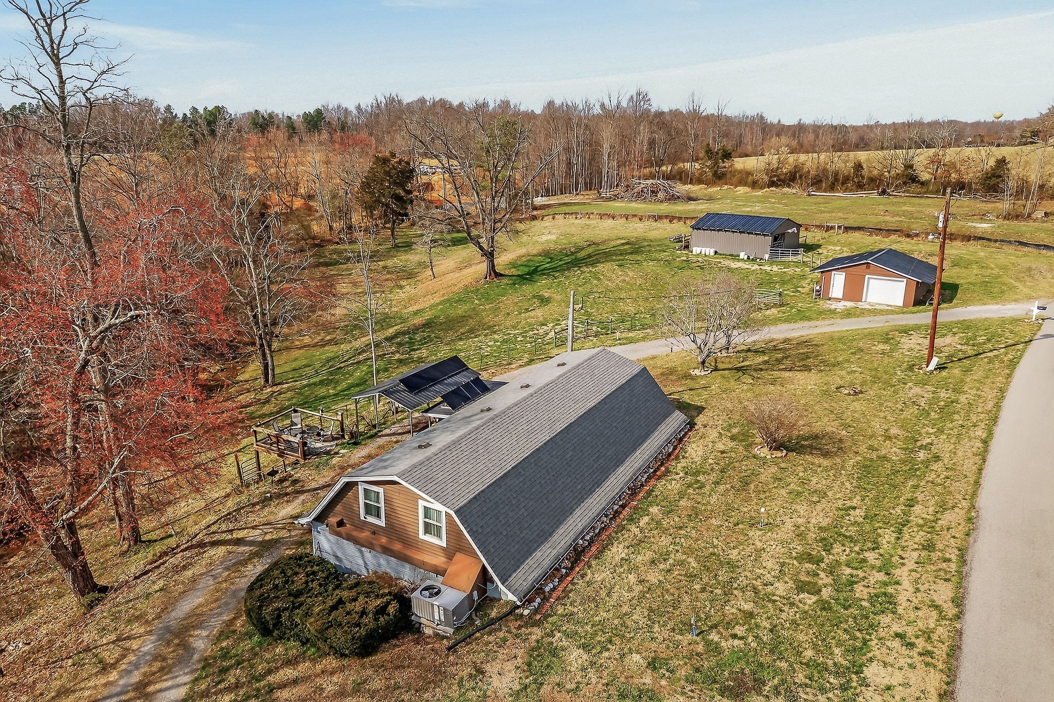 1603 Coon Hunt Road Baxter, TN 38544 - Photo 29 of 51 aerial view of a house with a ocean view