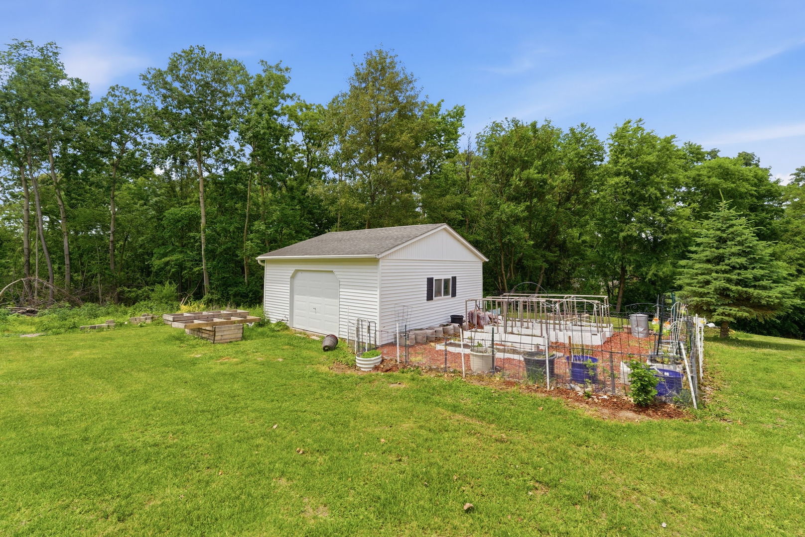 9122 141st Street West Taylor Ridge, IL 61284 - Photo 24 of 27