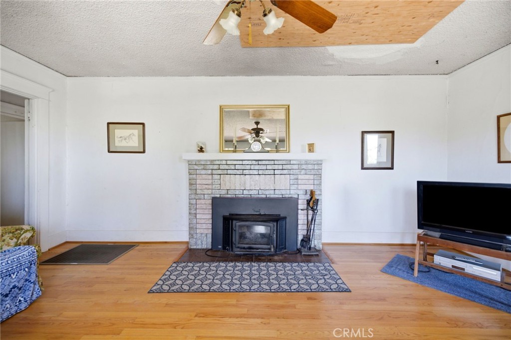 1464 Pacific Street Redlands, CA 92373 - Photo 10 of 32