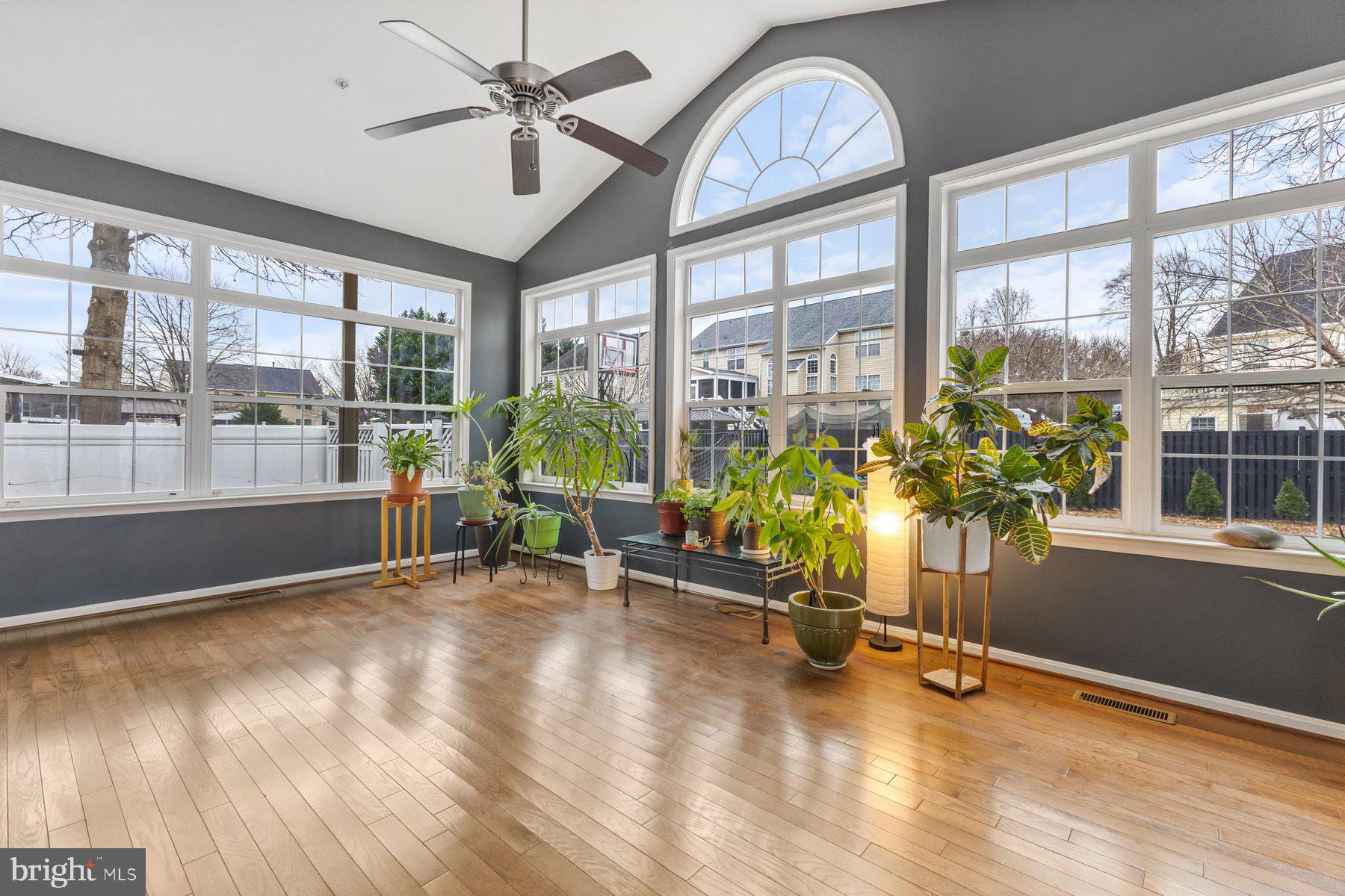 12003 Manchester Way Bowie, MD 20720 - Photo 23 of 49 Sunroom