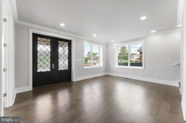 $1,599,900 | 1610 12th Street South, Arlington, VA 22204