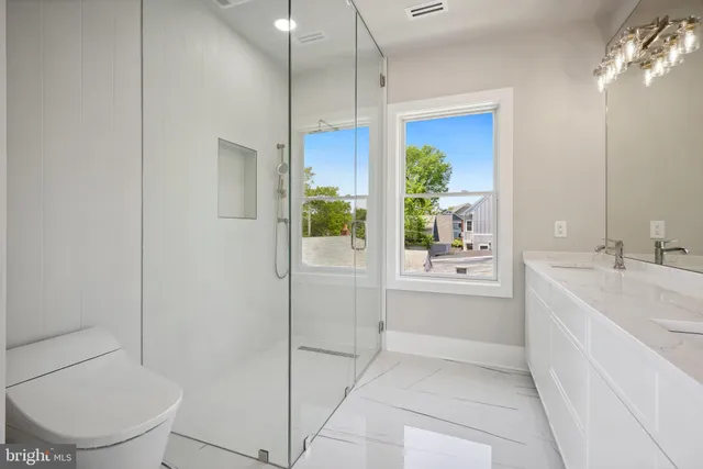 $1,599,900 | 1610 12th Street South, Arlington, VA 22204