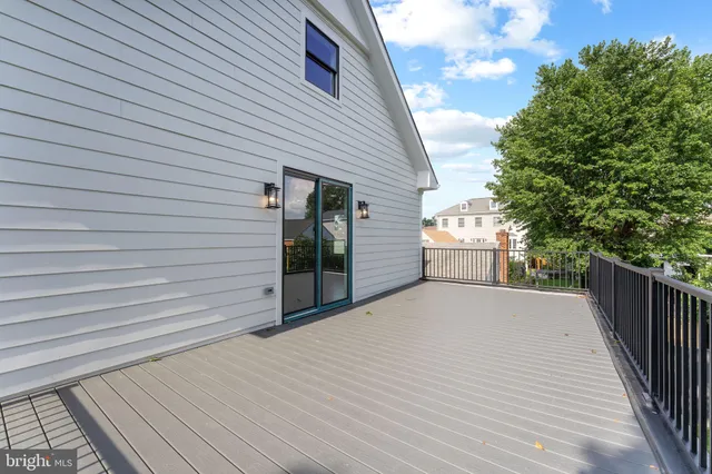 $1,599,900 | 1610 12th Street South, Arlington, VA 22204