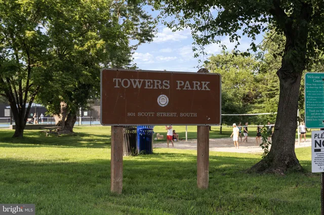 $1,599,900 | 1610 12th Street South, Arlington, VA 22204