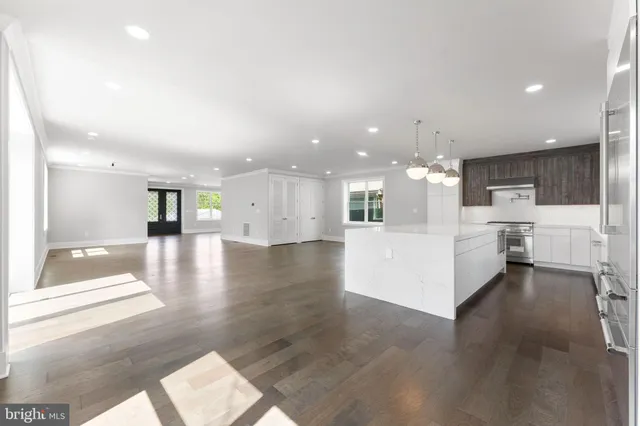 $1,599,900 | 1610 12th Street South, Arlington, VA 22204