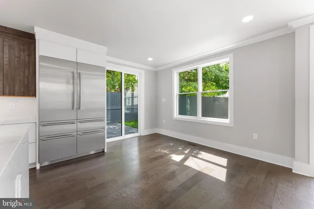 $1,599,900 | 1610 12th Street South, Arlington, VA 22204