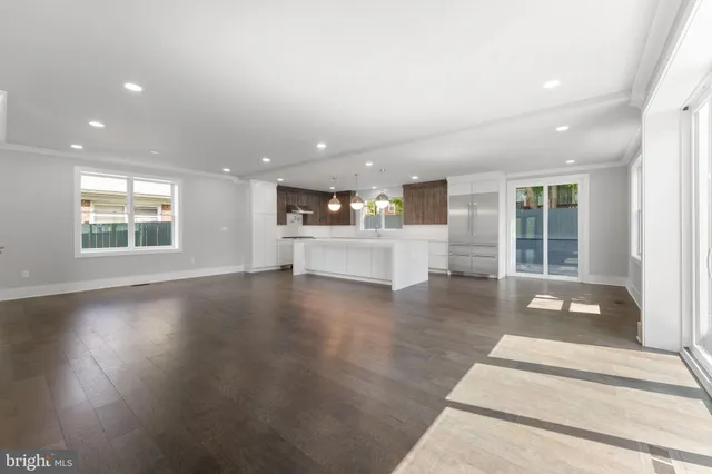 $1,599,900 | 1610 12th Street South, Arlington, VA 22204