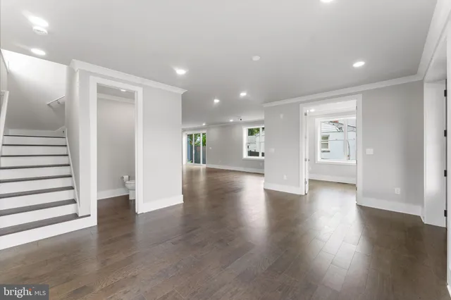 $1,599,900 | 1610 12th Street South, Arlington, VA 22204