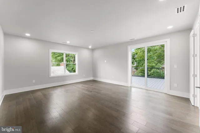 $1,599,900 | 1610 12th Street South, Arlington, VA 22204