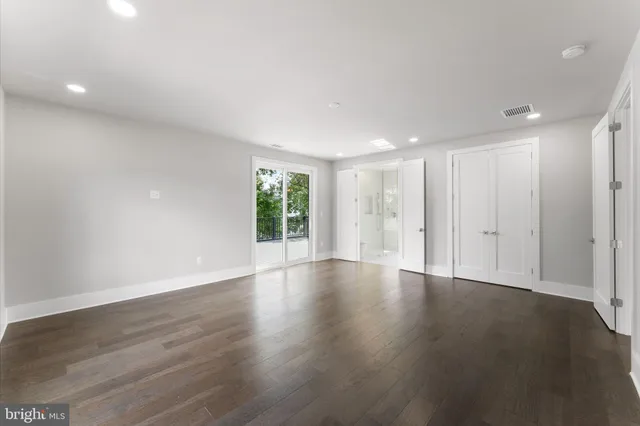 $1,599,900 | 1610 12th Street South, Arlington, VA 22204