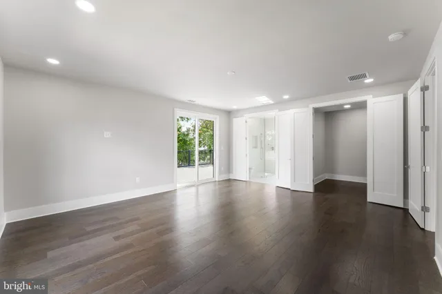 $1,599,900 | 1610 12th Street South, Arlington, VA 22204