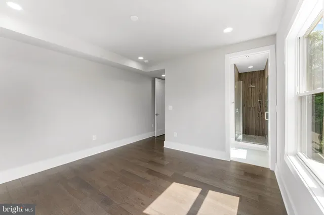 $1,599,900 | 1610 12th Street South, Arlington, VA 22204