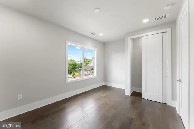 $1,599,900 | 1610 12th Street South, Arlington, VA 22204