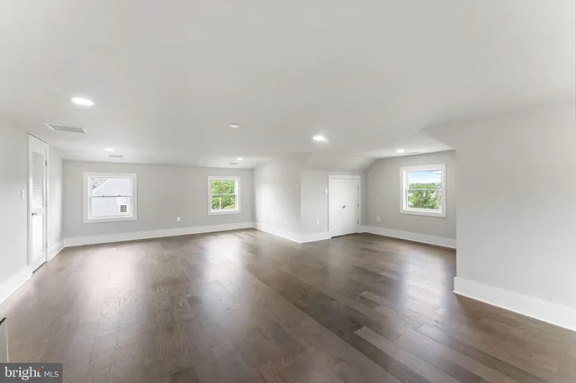 $1,599,900 | 1610 12th Street South, Arlington, VA 22204