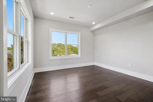 $1,599,900 | 1610 12th Street South, Arlington, VA 22204