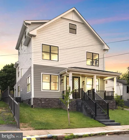 $1,599,900 | 1610 12th Street South, Arlington, VA 22204