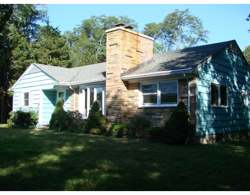 755 Great Road Lincoln, RI 02865 - Photo 1 of 12 Gallery Image 1