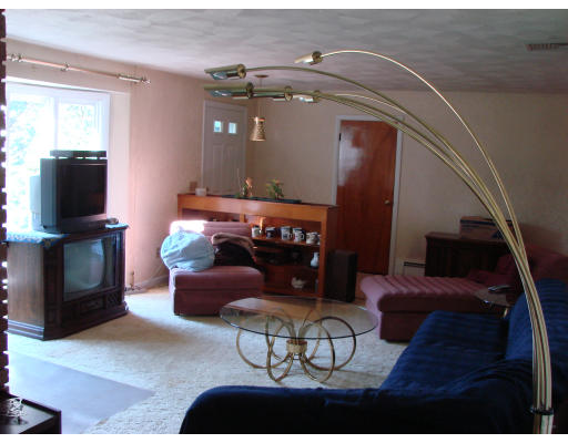 755 Great Road Lincoln, RI 02865 - Photo 8 of 12 Gallery Image 8
