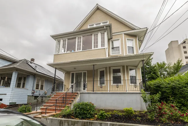 $2,000 | 25 Hunting Street, Bridgeport, CT 06606