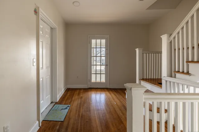 $2,000 | 25 Hunting Street, Bridgeport, CT 06606