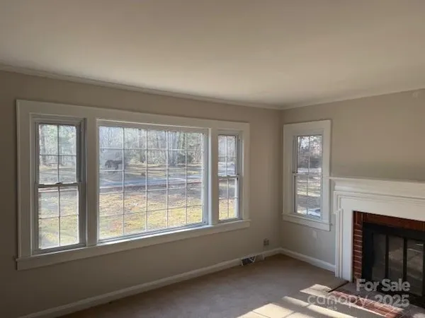 $239,900 | 171 Oakdale Drive, Spruce Pine, NC 28777