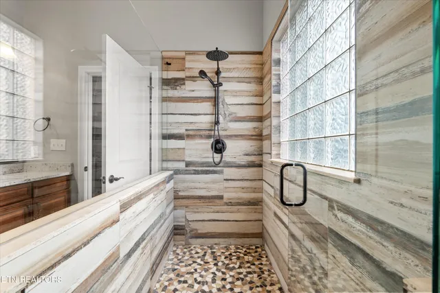 $844,000 | 2125 Jakes Walk Lane, Knoxville, TN 37932