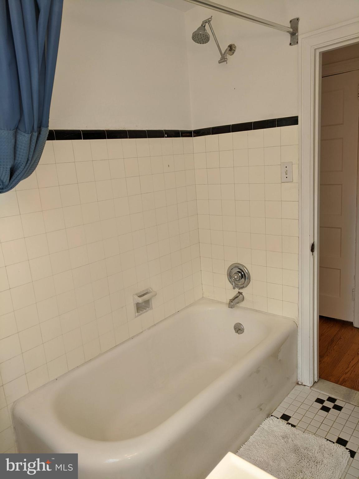 244 Henley Road Wynnewood, PA 19096 - Photo 34 of 36