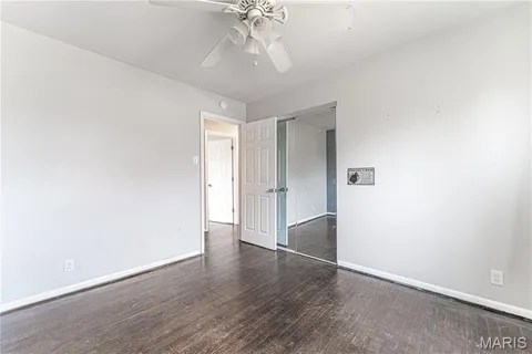 $214,000 | 1716 Debbie Drive, High Ridge, MO 63049