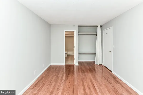 $2,100 | 900 North Stafford Street, Unit 1612, Arlington, VA 22203