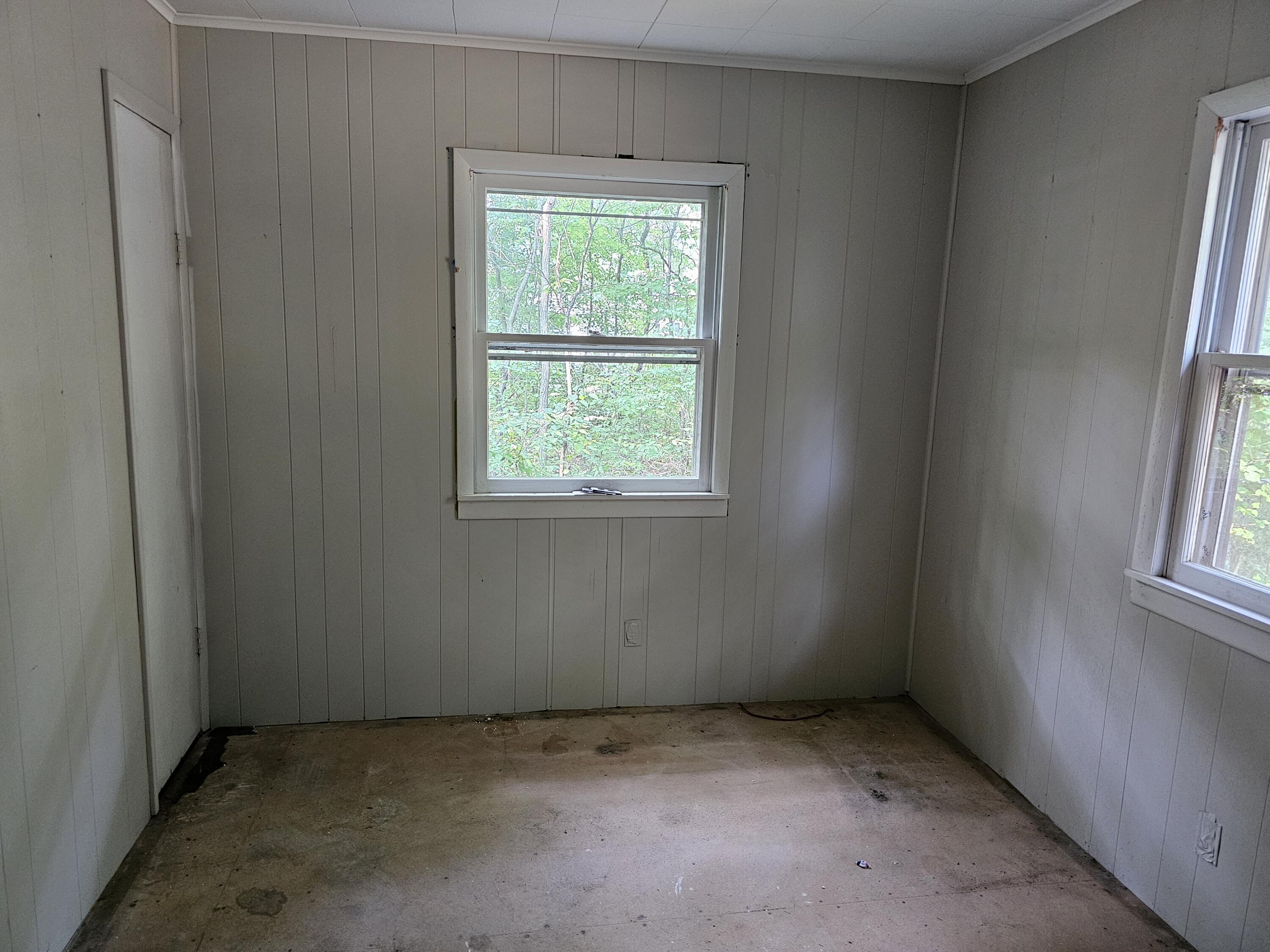 1560 Brooks Road South Muskegon, MI 49442 - Photo 17 of 26 20250731_161425