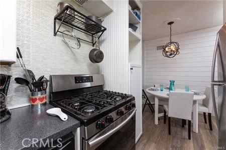 12 3rd Place Long Beach, CA 90802 - Photo 12 of 20