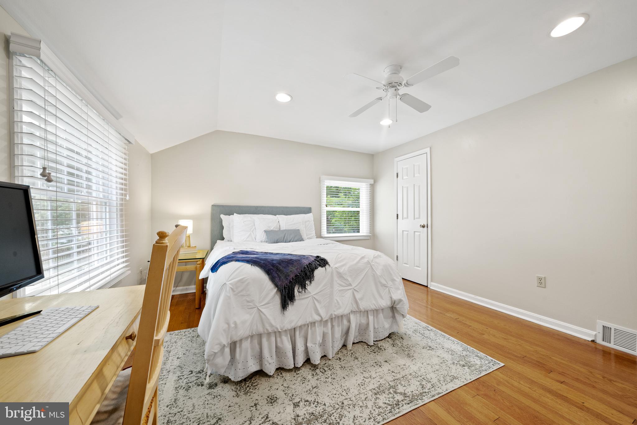 2 Whitestone Court Silver Spring, MD 20901 - Photo 22 of 35